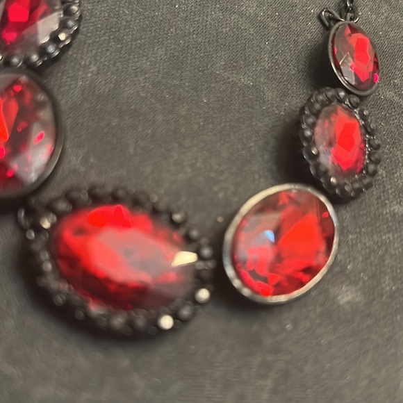 Beautiful red and black necklace signed RMN - Picture 8 of 9